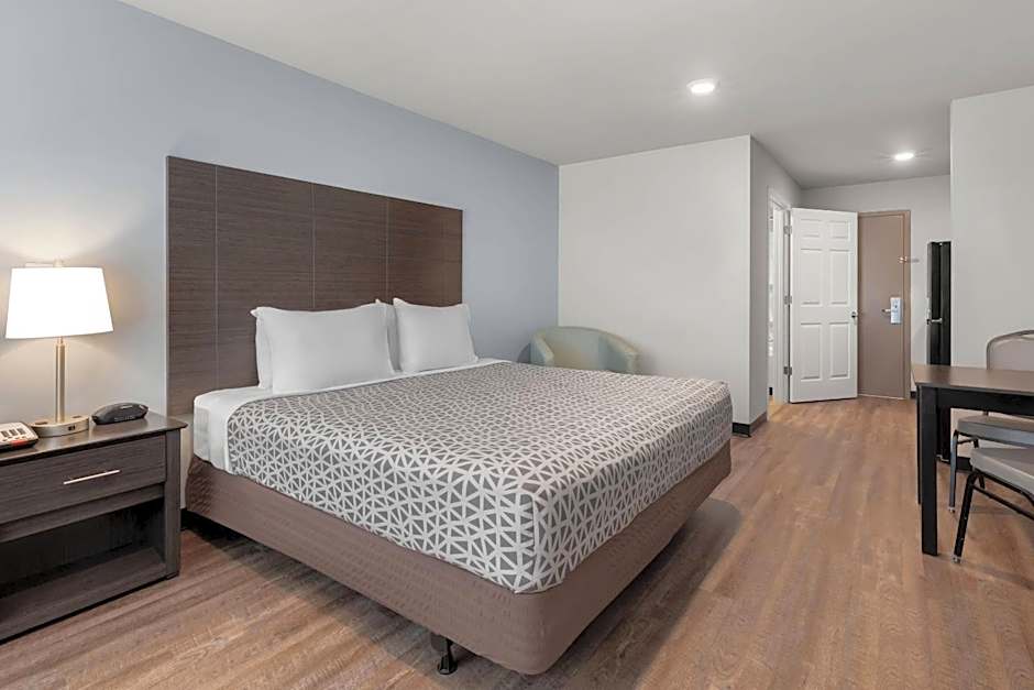 WoodSpring Suites Atlanta Airport