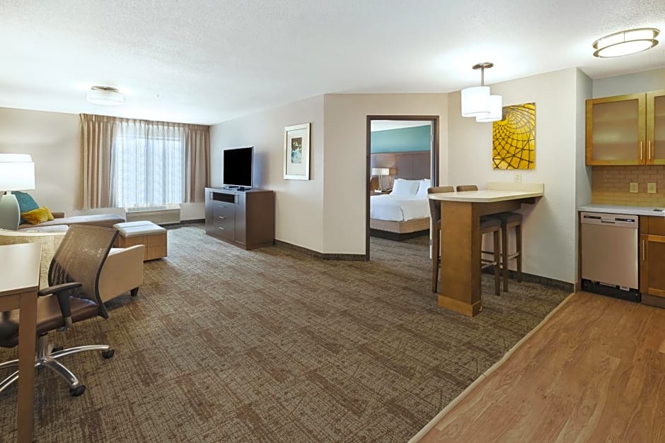 Staybridge Suites Columbia-Highway 63 & I-70, an IHG Hotel