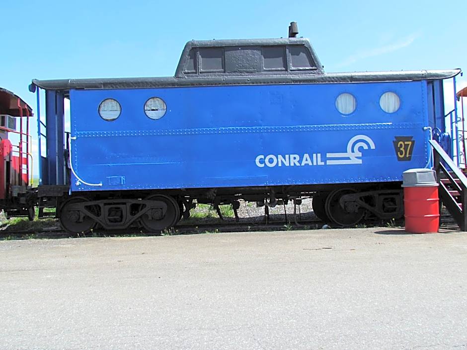Red Caboose Motel & Restaurant