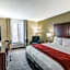 Comfort Inn & Suites Greenwood near University