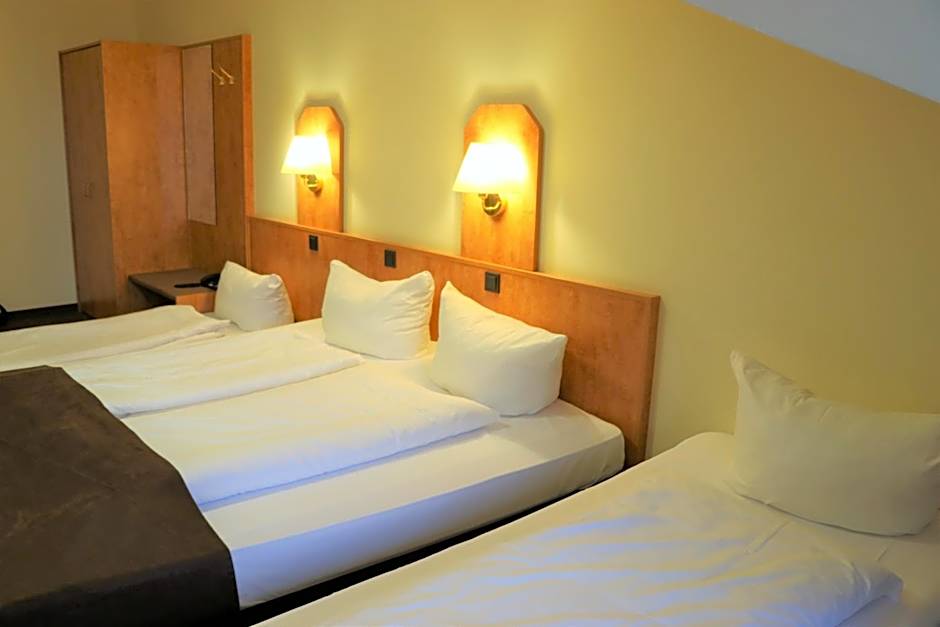 Hotel Frederikspark, 24h Check-in, Free Parking and WiFi