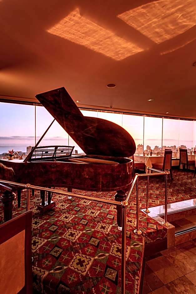 Hotel Estelar Miraflores
