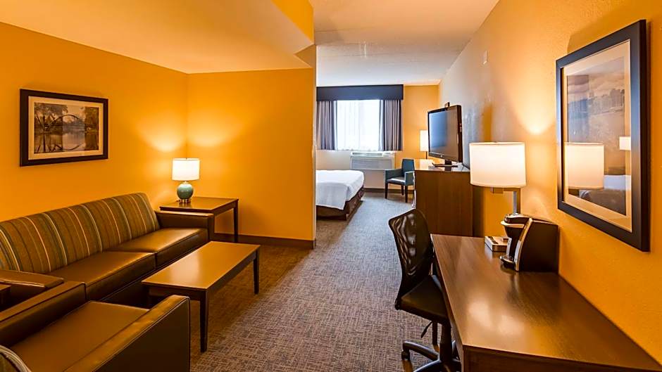 Best Western East Towne Suites