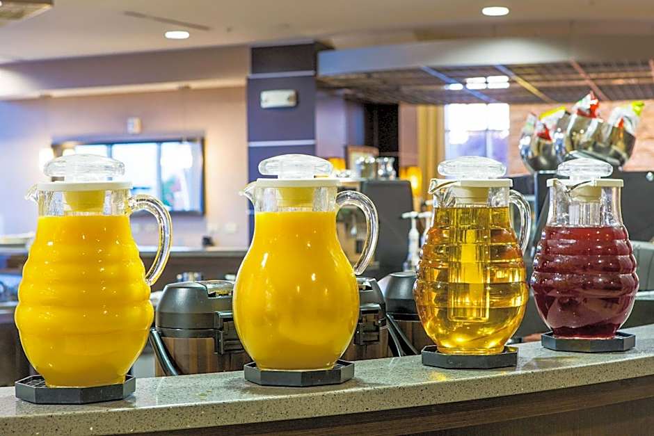 Cambria Hotel Raleigh-Durham Airport