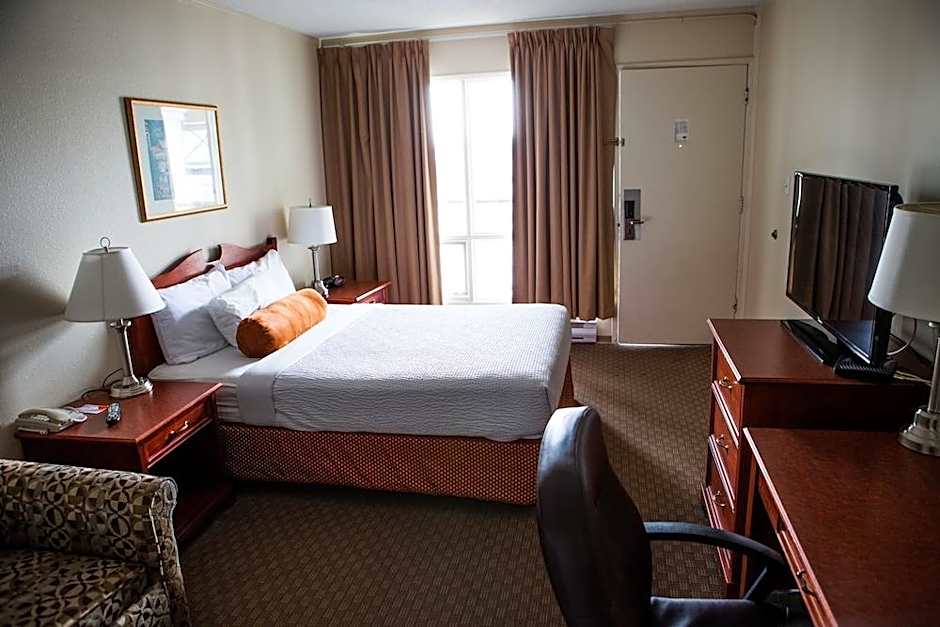 Knights Inn - Lethbridge AB