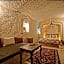 Risus Cave Suites