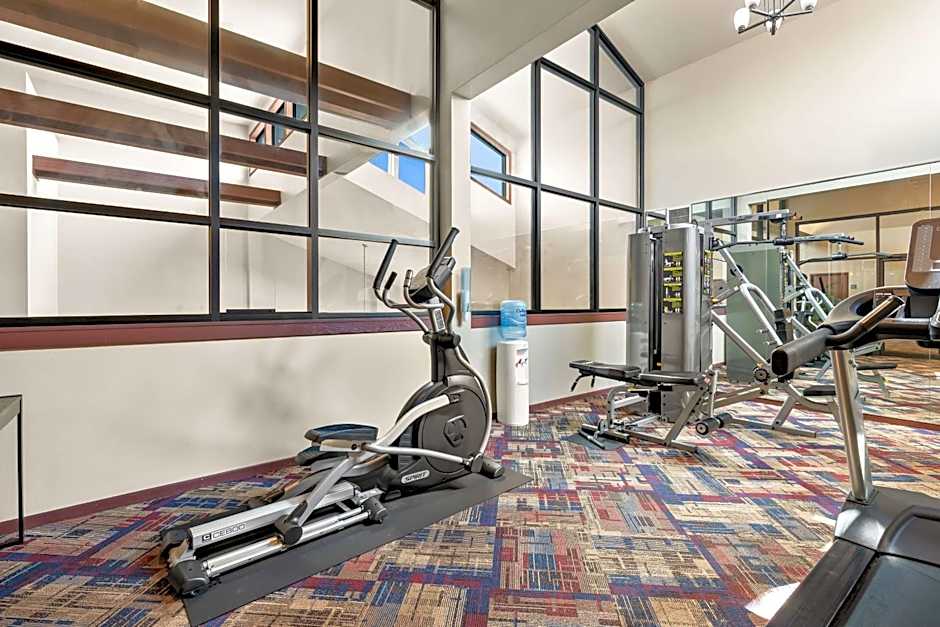 Best Western West Towne Suites