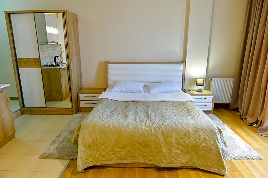 Happy Stay Hotel