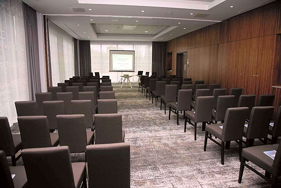 Radisson Blu Hotel East Midlands Airport