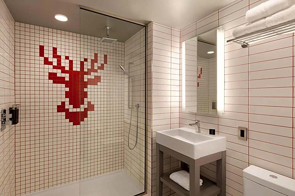 Radisson Red Minneapolis Downtown