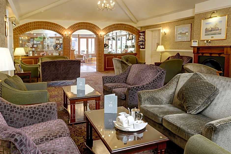 Knights Hill Hotel & Spa