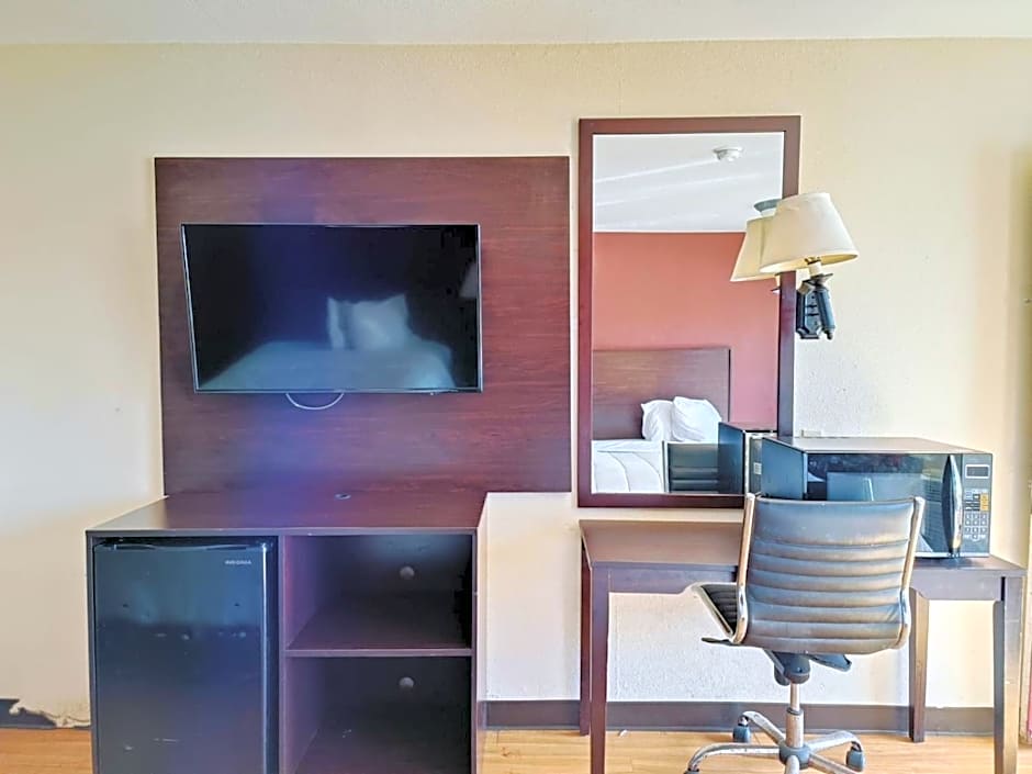 Travelers inn by OYO Wichita Falls