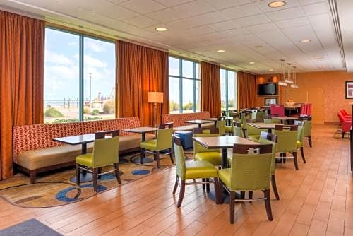 19 Atlantic Hotel