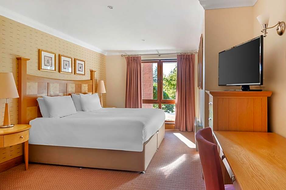 The Lodges at Craigendarroch Country Club