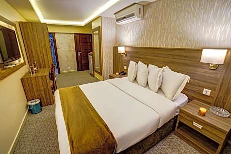 Deluxe Single Room