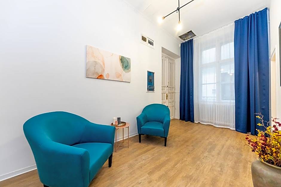 Adagio Downtown Rooms