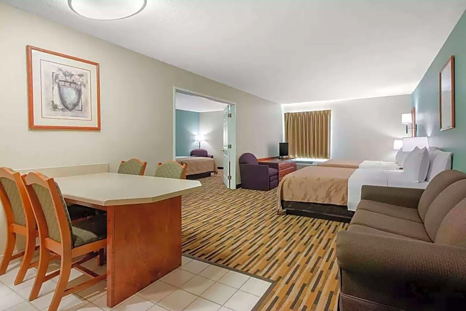 Baymont by Wyndham Port Wentworth