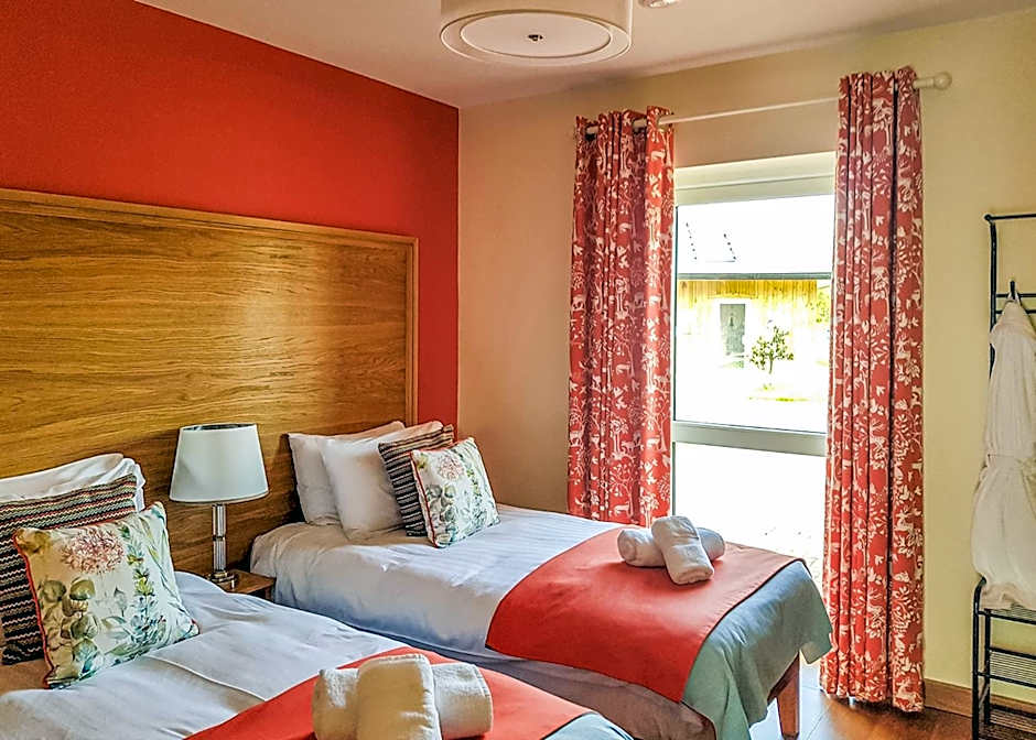 Flaxton Meadows Luxury Lodges