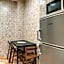 Sapphire Apartment