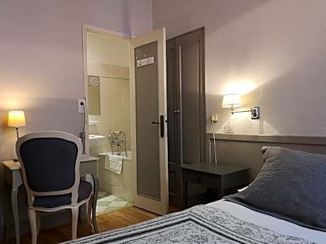 Small Single Room