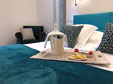 Hotel Restaurant SPA "Le Relais Des Moines - Logis de France"