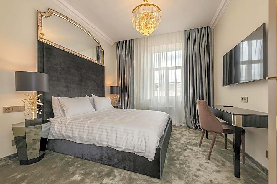 St Palace hotel