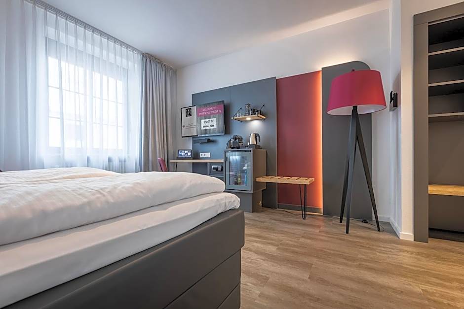 SMARTY Hotel Euler Homburg, Saar - KONTAKTLOSER SELF CHECK-IN