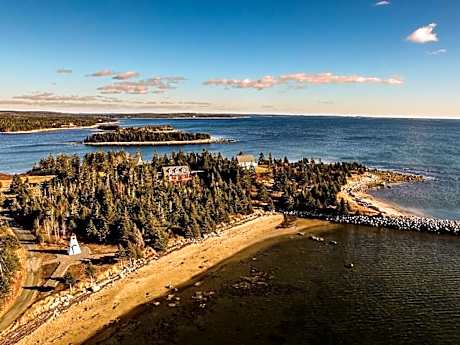 Seawind Landing Country Inn