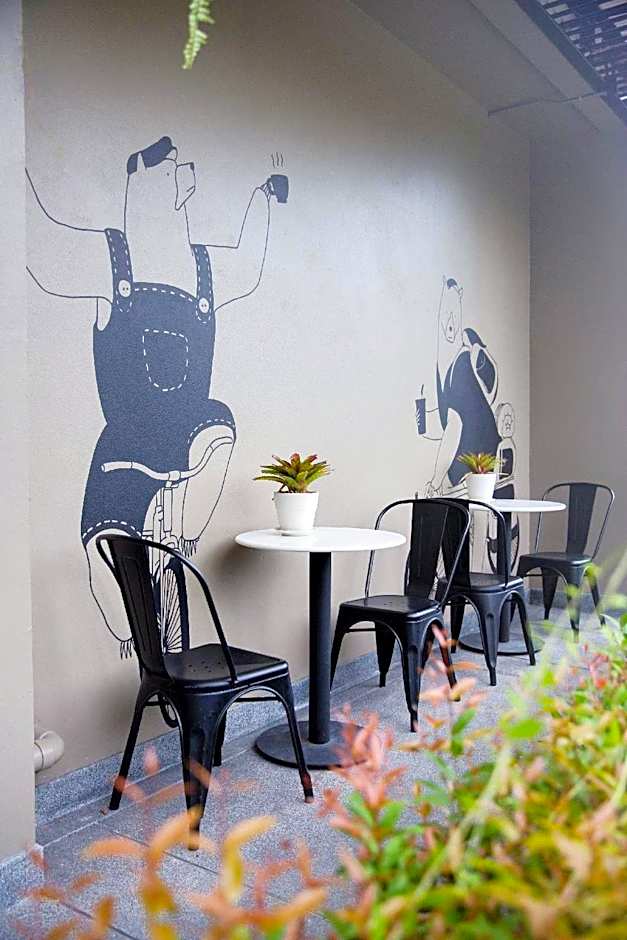 The Journey Hotel Laksi