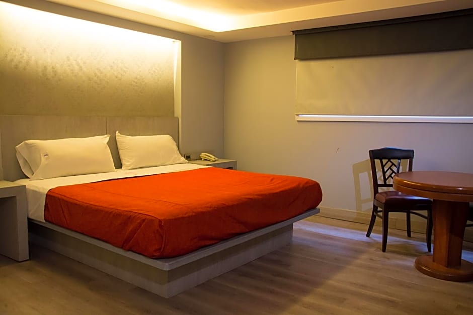 Hotel El Senador