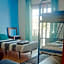 Cloud to Chill Surfhouse Baleal