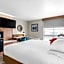 Red Lion Hotel & Conference Center Cheyenne
