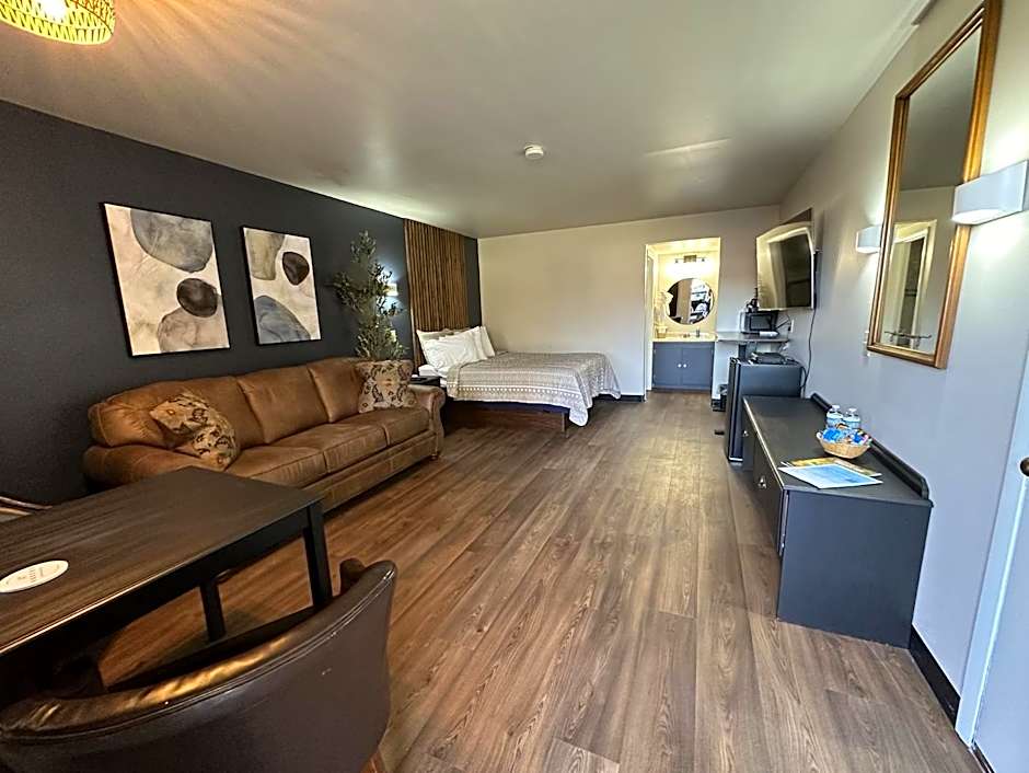 The Roscoe Boutique Motel