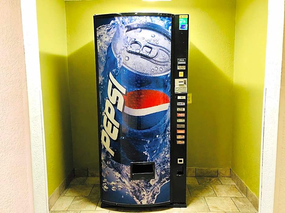 Motel 6 Tulsa, OK Airport