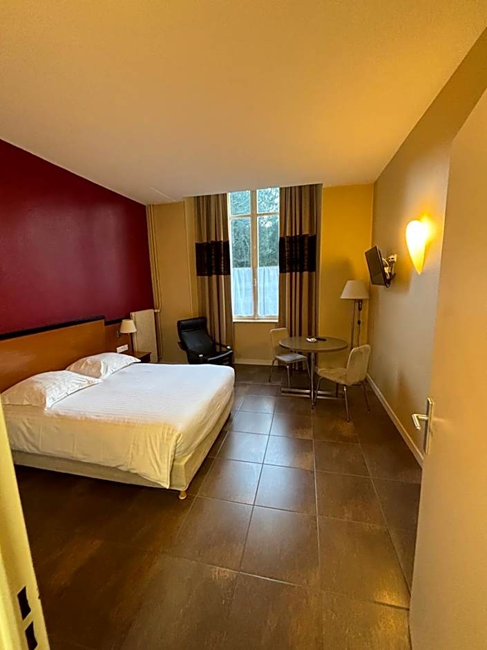 Garden & City Luxeuil Ex Le Métropole et Les Thermes