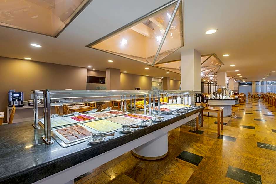 Moon Dreams Roquetas