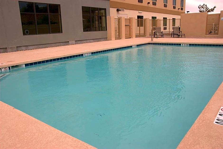 Holiday Inn Express & Suites Globe By IHG