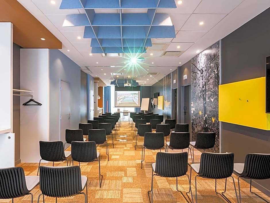 ibis Lyon Carre De Soie