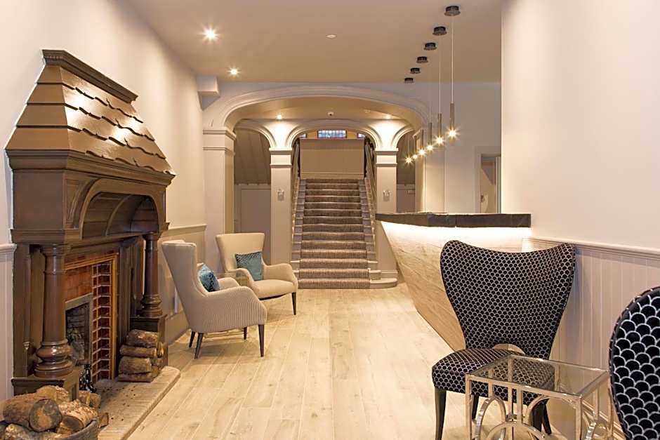 Dunalastair Hotel Suites