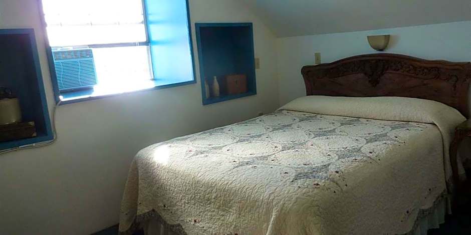 Photo 1 of 5 of Junior Suite