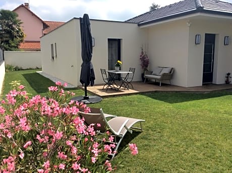 Du Côté de Chez Paule, chambre avec entrée indépendante et salle d'eau privative