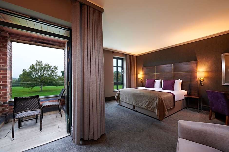 Aldwark Manor Estate