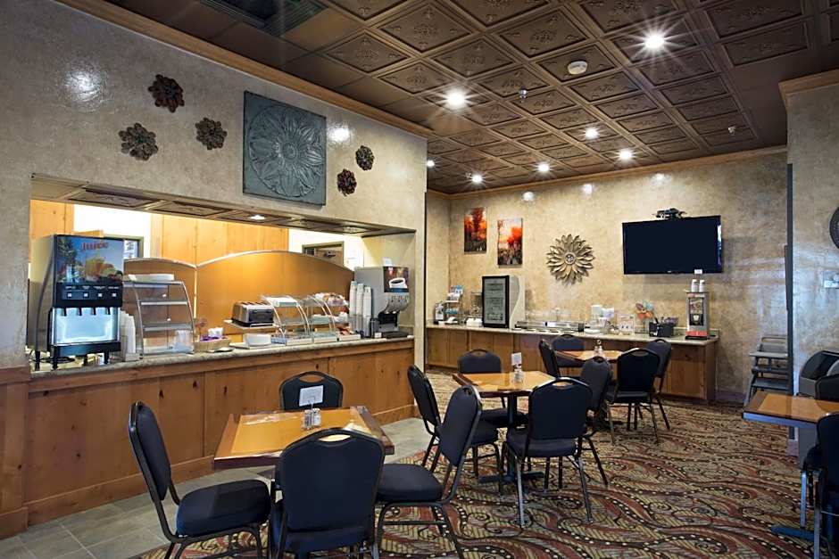 Miles City Hotel & Suites