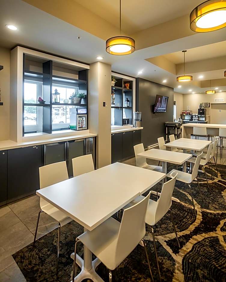 Microtel Inn & Suites by Wyndham Mont Tremblant