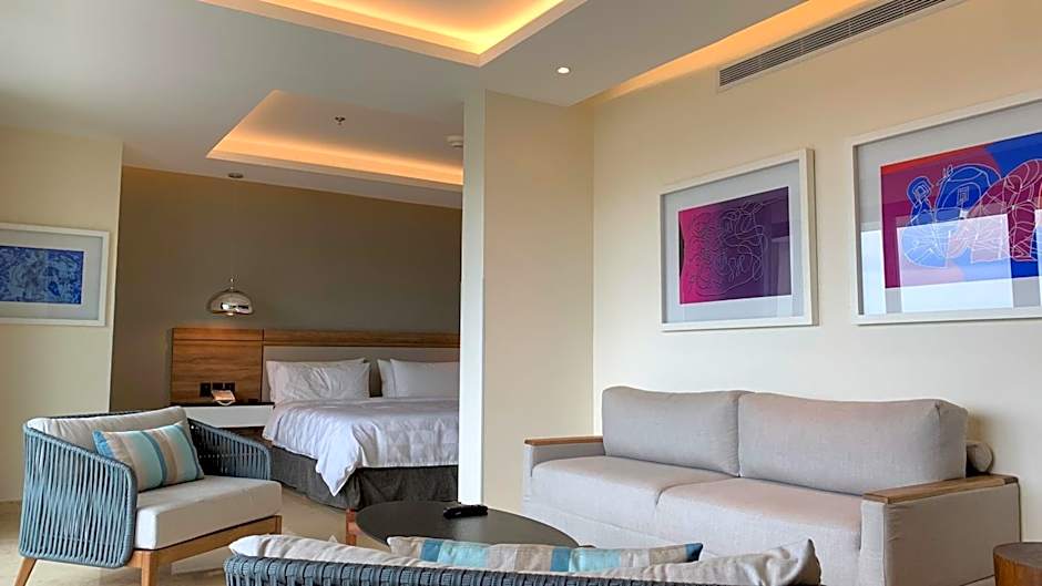 Holiday Inn & Suites Puerto Vallarta Marina & Golf By IHG