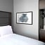 Holiday Inn Express Boston Logan Airport - Revere By IHG