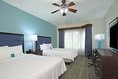 Suite with Two Queen Beds and Roll-In Shower - Mobility and Hearing Access/Non-Smoking
