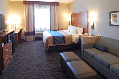 1 King Bed, Suite, Nonsmoking