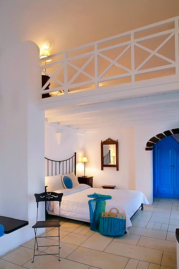 Tamarix Del Mar Suites