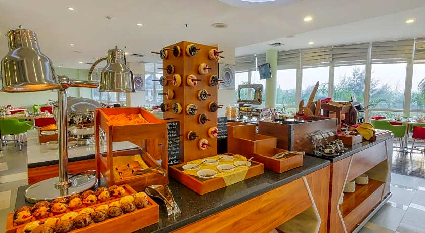 Grand Lagoi Hotel by Nirwana Gardens